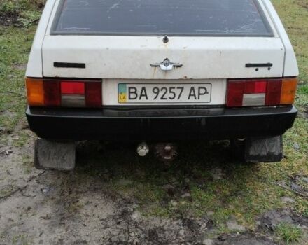 Белый ВАЗ 2108, объемом двигателя 1.5 л и пробегом 277 тыс. км за 710 $, фото 2 на Automoto.ua