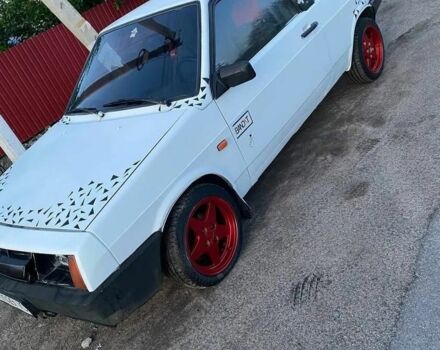 Белый ВАЗ 2108, объемом двигателя 1.3 л и пробегом 90 тыс. км за 650 $, фото 5 на Automoto.ua