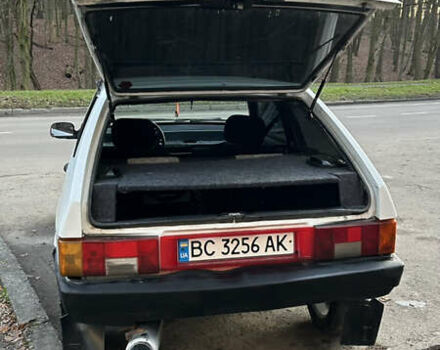 Белый ВАЗ 2108, объемом двигателя 1.5 л и пробегом 3 тыс. км за 750 $, фото 3 на Automoto.ua