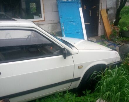 Белый ВАЗ 2108, объемом двигателя 1 л и пробегом 140 тыс. км за 361 $, фото 4 на Automoto.ua