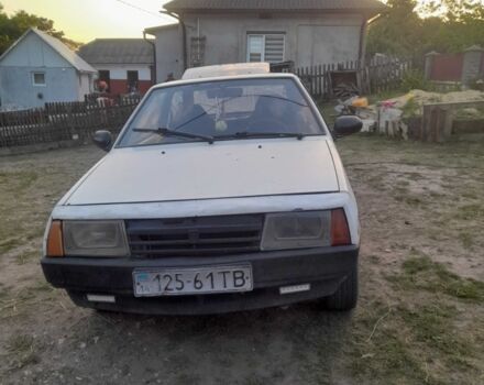 Белый ВАЗ 2108, объемом двигателя 1.1 л и пробегом 320 тыс. км за 336 $, фото 11 на Automoto.ua
