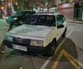 Белый ВАЗ 2108, объемом двигателя 1.1 л и пробегом 230 тыс. км за 1000 $, фото 1 на Automoto.ua