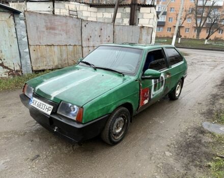 Белый ВАЗ 2108, объемом двигателя 1.5 л и пробегом 240 тыс. км за 379 $, фото 3 на Automoto.ua