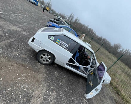 Белый ВАЗ 2108, объемом двигателя 1.6 л и пробегом 20 тыс. км за 5000 $, фото 5 на Automoto.ua