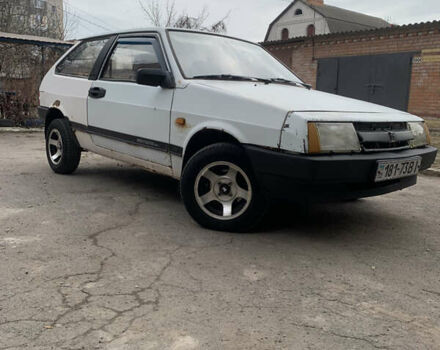 Белый ВАЗ 2108, объемом двигателя 1.3 л и пробегом 100 тыс. км за 1055 $, фото 6 на Automoto.ua
