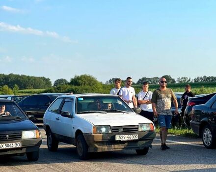 Белый ВАЗ 2108, объемом двигателя 1.6 л и пробегом 200 тыс. км за 840 $, фото 1 на Automoto.ua