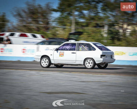 Белый ВАЗ 2108, объемом двигателя 1.6 л и пробегом 20 тыс. км за 5000 $, фото 3 на Automoto.ua