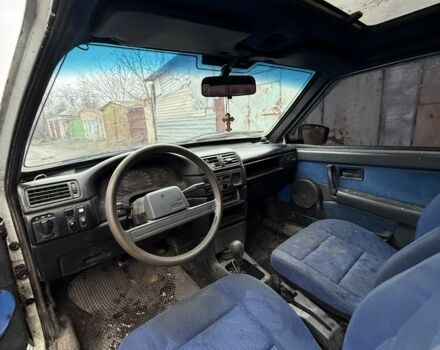 Белый ВАЗ 2108, объемом двигателя 1.5 л и пробегом 240 тыс. км за 379 $, фото 4 на Automoto.ua