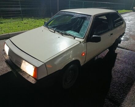 Білий ВАЗ 2108, об'ємом двигуна 1.29 л та пробігом 400 тис. км за 591 $, фото 2 на Automoto.ua