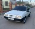 Белый ВАЗ 2108, объемом двигателя 1.3 л и пробегом 330 тыс. км за 700 $, фото 1 на Automoto.ua