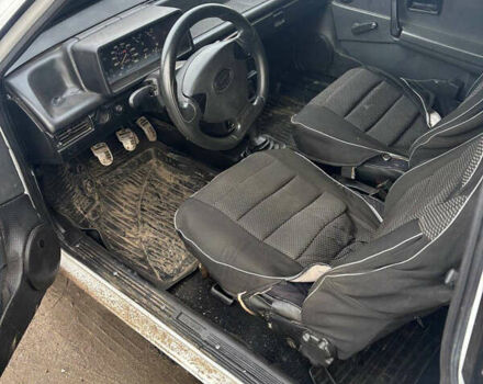 Белый ВАЗ 2108, объемом двигателя 1.5 л и пробегом 70 тыс. км за 1300 $, фото 1 на Automoto.ua