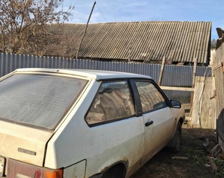 Белый ВАЗ 2108, объемом двигателя 1.5 л и пробегом 200 тыс. км за 550 $, фото 4 на Automoto.ua