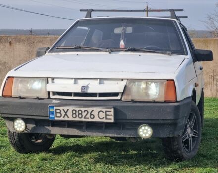 Белый ВАЗ 2108, объемом двигателя 0 л и пробегом 12 тыс. км за 750 $, фото 3 на Automoto.ua