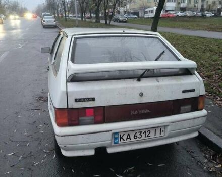 Белый ВАЗ 2108, объемом двигателя 1.5 л и пробегом 180 тыс. км за 473 $, фото 2 на Automoto.ua