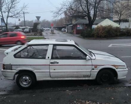 Белый ВАЗ 2108, объемом двигателя 1.5 л и пробегом 180 тыс. км за 473 $, фото 3 на Automoto.ua