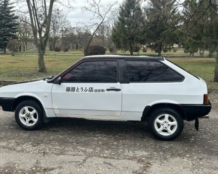 Белый ВАЗ 2108, объемом двигателя 1.3 л и пробегом 57 тыс. км за 980 $, фото 4 на Automoto.ua