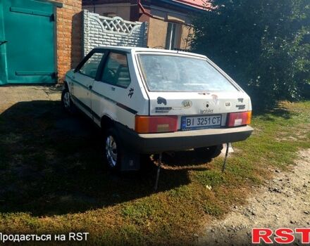 Белый ВАЗ 2108, объемом двигателя 1.3 л и пробегом 100 тыс. км за 400 $, фото 5 на Automoto.ua