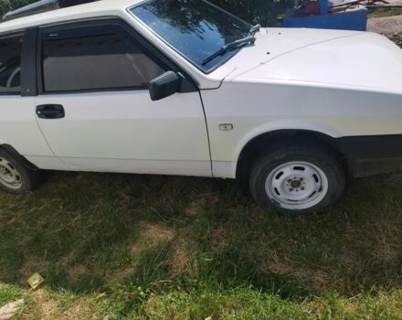 Белый ВАЗ 2108, объемом двигателя 1 л и пробегом 889 тыс. км за 700 $, фото 5 на Automoto.ua