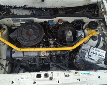 Белый ВАЗ 2108, объемом двигателя 1.3 л и пробегом 1000 тыс. км за 947 $, фото 6 на Automoto.ua