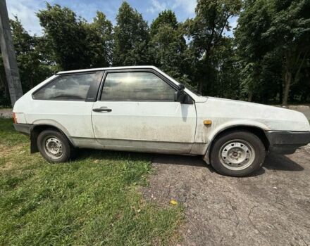 Белый ВАЗ 2108, объемом двигателя 1.5 л и пробегом 3 тыс. км за 1000 $, фото 2 на Automoto.ua