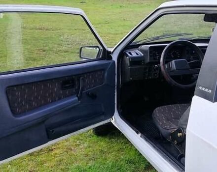 Білий ВАЗ 2108, об'ємом двигуна 1.5 л та пробігом 33 тис. км за 1150 $, фото 15 на Automoto.ua