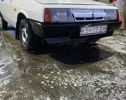 ВАЗ 2108 1998 у Вінниці на Automoto.ua Білий ВАЗ 2108, об'ємом двигуна 1.3 л та пробігом 180 тис. км за 800 $, фото 4 на Automoto.ua