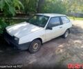 Белый ВАЗ 2108, объемом двигателя 1.5 л и пробегом 150 тыс. км за 500 $, фото 3 на Automoto.ua