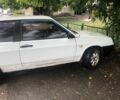 Белый ВАЗ 2108, объемом двигателя 1.3 л и пробегом 250 тыс. км за 654 $, фото 4 на Automoto.ua