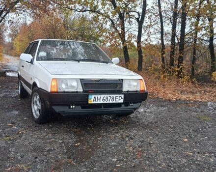 Белый ВАЗ 2108, объемом двигателя 1.3 л и пробегом 190 тыс. км за 945 $, фото 2 на Automoto.ua