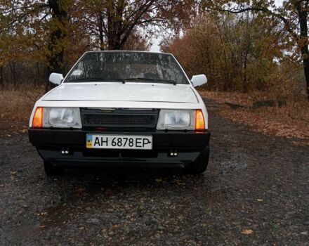 Белый ВАЗ 2108, объемом двигателя 1.3 л и пробегом 190 тыс. км за 945 $, фото 3 на Automoto.ua
