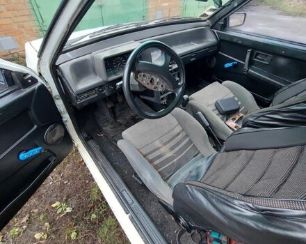 Белый ВАЗ 2108, объемом двигателя 1.3 л и пробегом 198 тыс. км за 1029 $, фото 7 на Automoto.ua