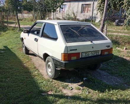 Белый ВАЗ 2108, объемом двигателя 0 л и пробегом 300 тыс. км за 528 $, фото 2 на Automoto.ua