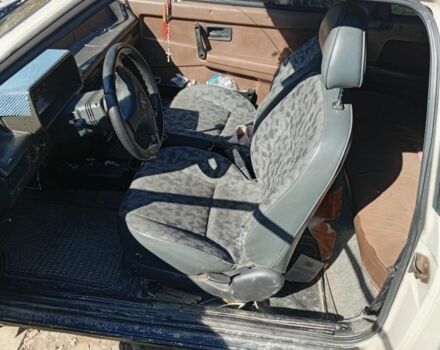 Белый ВАЗ 2108, объемом двигателя 0 л и пробегом 300 тыс. км за 528 $, фото 1 на Automoto.ua