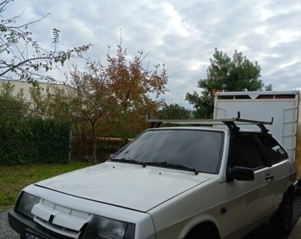 Белый ВАЗ 2108, объемом двигателя 1.5 л и пробегом 200 тыс. км за 1300 $, фото 1 на Automoto.ua