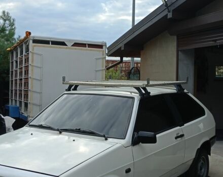 Белый ВАЗ 2108, объемом двигателя 1.5 л и пробегом 200 тыс. км за 1300 $, фото 2 на Automoto.ua