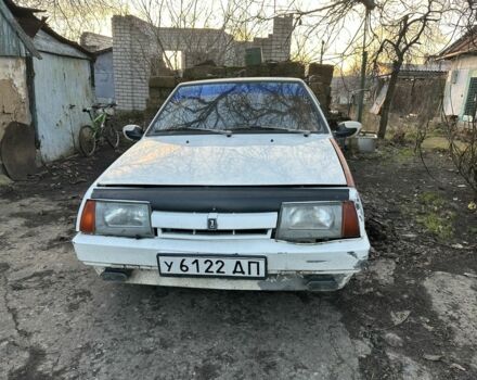 Белый ВАЗ 2108, объемом двигателя 1.5 л и пробегом 100 тыс. км за 500 $, фото 3 на Automoto.ua