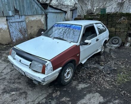 Белый ВАЗ 2108, объемом двигателя 1.5 л и пробегом 100 тыс. км за 500 $, фото 1 на Automoto.ua