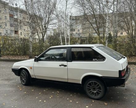 Белый ВАЗ 2108, объемом двигателя 1.6 л и пробегом 200 тыс. км за 2500 $, фото 2 на Automoto.ua