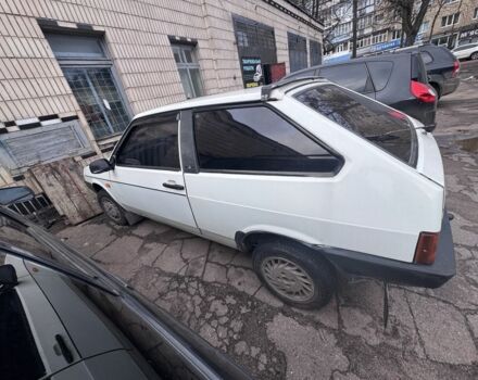 Белый ВАЗ 2108, объемом двигателя 1.3 л и пробегом 150 тыс. км за 1000 $, фото 2 на Automoto.ua