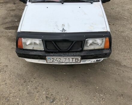 Белый ВАЗ 2108, объемом двигателя 1.3 л и пробегом 200 тыс. км за 350 $, фото 4 на Automoto.ua