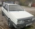 Белый ВАЗ 2108, объемом двигателя 1.5 л и пробегом 300 тыс. км за 600 $, фото 3 на Automoto.ua