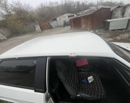 Белый ВАЗ 2108, объемом двигателя 1.5 л и пробегом 300 тыс. км за 600 $, фото 5 на Automoto.ua