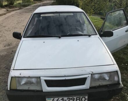 Белый ВАЗ 2108, объемом двигателя 1.3 л и пробегом 380 тыс. км за 591 $, фото 7 на Automoto.ua