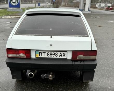 Белый ВАЗ 2108, объемом двигателя 1.5 л и пробегом 150 тыс. км за 800 $, фото 4 на Automoto.ua