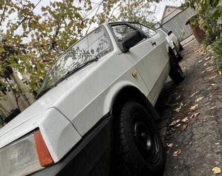 Белый ВАЗ 2108, объемом двигателя 1.5 л и пробегом 100 тыс. км за 766 $, фото 2 на Automoto.ua