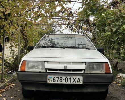 Белый ВАЗ 2108, объемом двигателя 1.5 л и пробегом 100 тыс. км за 766 $, фото 1 на Automoto.ua