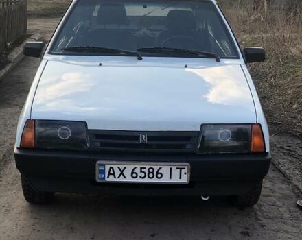 Белый ВАЗ 2108, объемом двигателя 1.1 л и пробегом 130 тыс. км за 1500 $, фото 2 на Automoto.ua