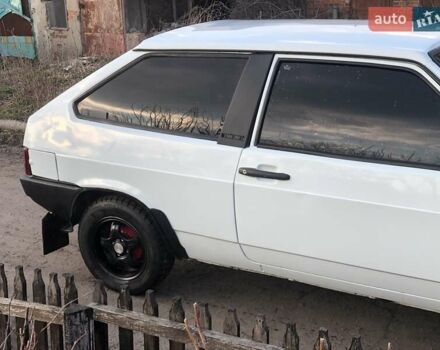 Белый ВАЗ 2108, объемом двигателя 1.1 л и пробегом 130 тыс. км за 1500 $, фото 5 на Automoto.ua