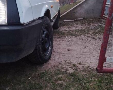 Белый ВАЗ 2108, объемом двигателя 1.3 л и пробегом 999 тыс. км за 1100 $, фото 3 на Automoto.ua