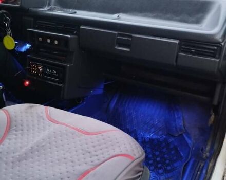 Белый ВАЗ 2108, объемом двигателя 1.3 л и пробегом 999 тыс. км за 1100 $, фото 5 на Automoto.ua